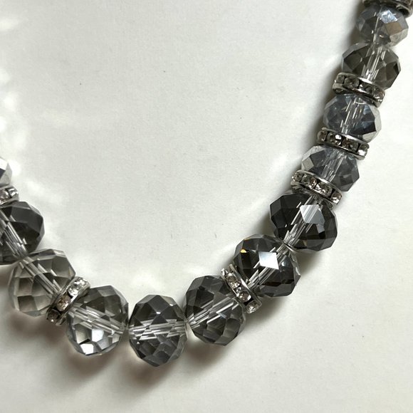 Gray crystal bead necklace with rhinestone spacers, festive - Picture 4 of 6